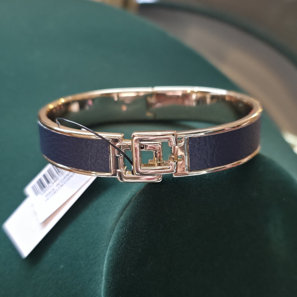 Chicos Blue Click Bangle - Picture 1 of 5